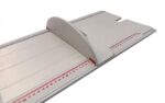 Infantometer curved side edges and scale