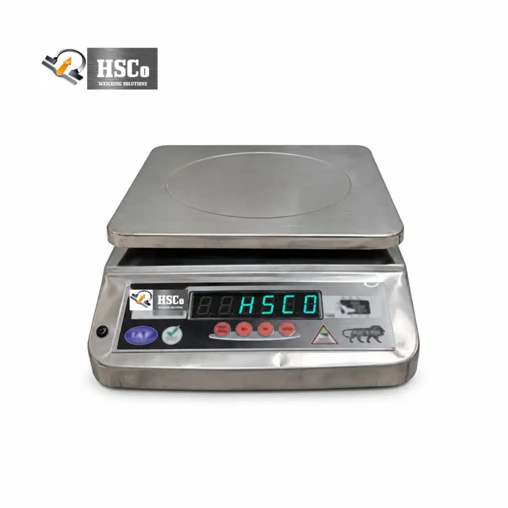 HSCo SSB electronic table top scale angled from the front, with a stainless steel platter and control panel