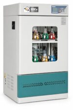 HSC-I-VCTS shaking incubator with flasks on two trays