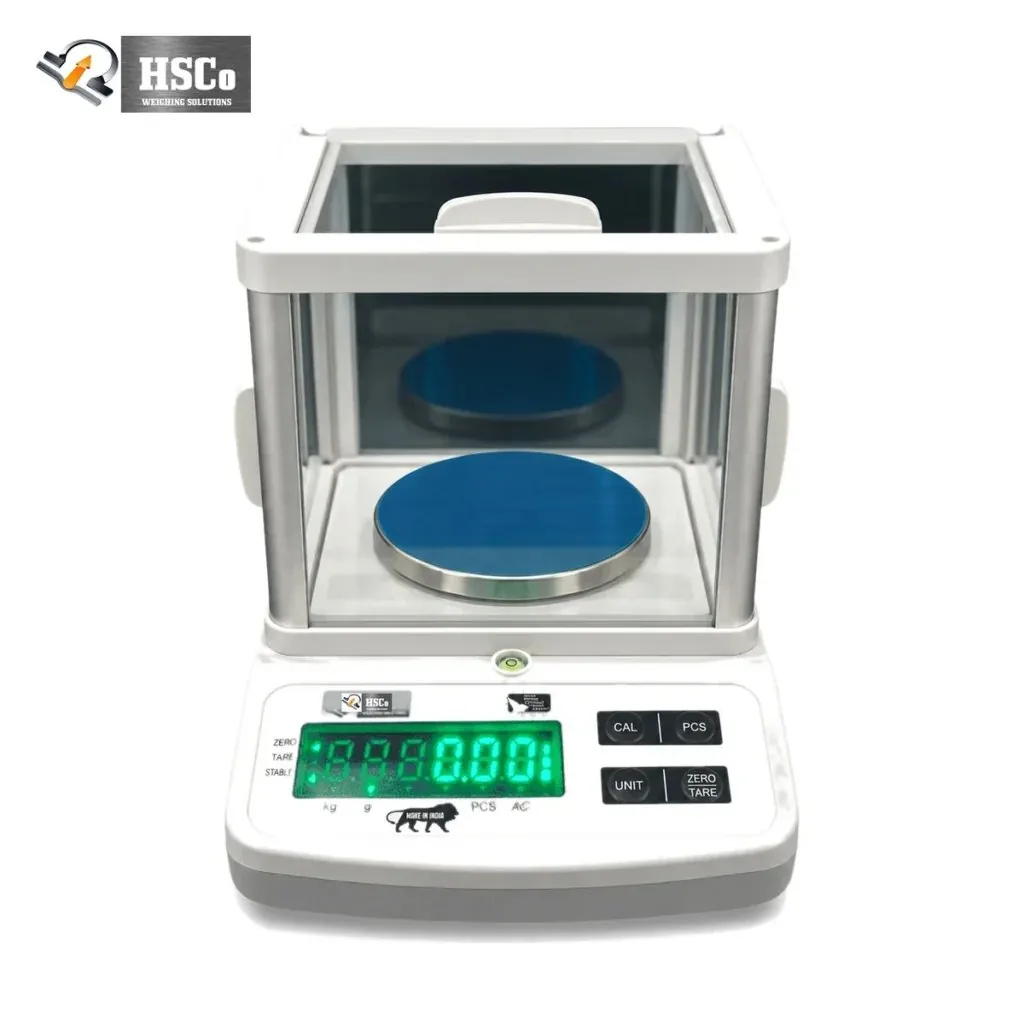 Old gold exchange: how to check the weight before you trade in 2 HSCo JEWE2002 jewellery scale with a glass windshield, round pan and green display