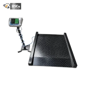 PLCHQIR internal ramp scale with black chequered platform and LED indicator on stand